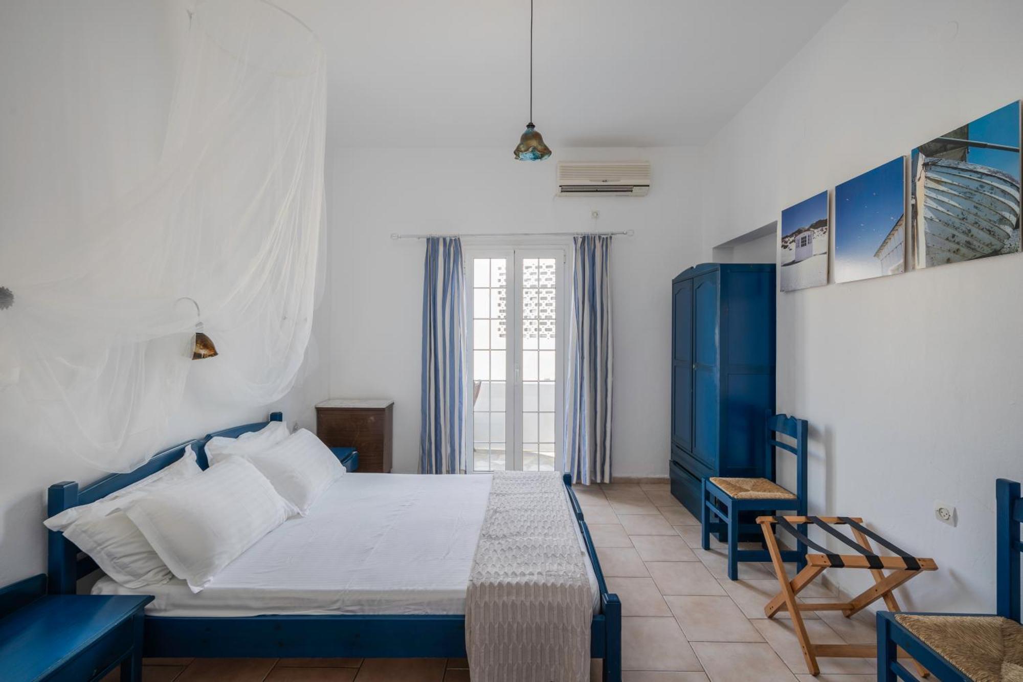 Bofor Studios & Rooms Livadakia Ruang foto